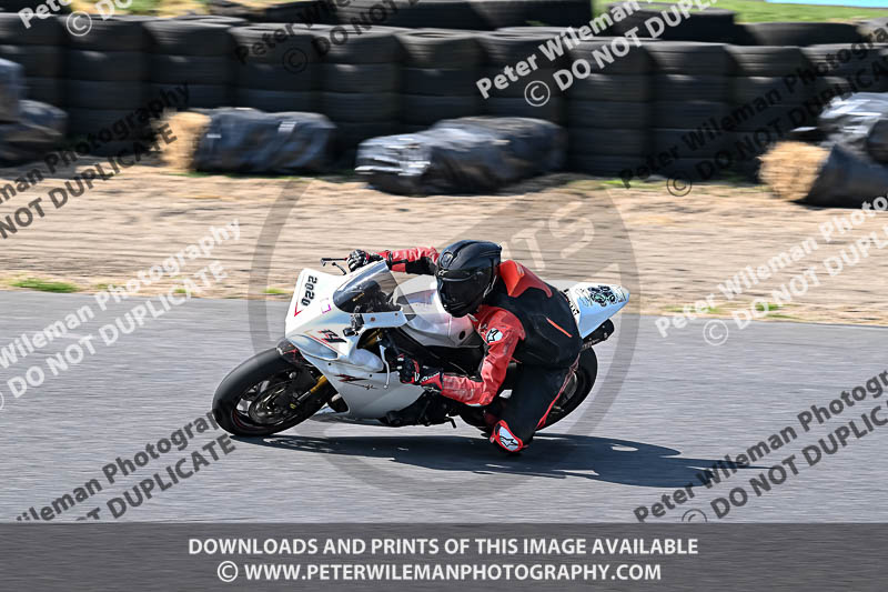 enduro digital images;event digital images;eventdigitalimages;lydden hill;lydden no limits trackday;lydden photographs;lydden trackday photographs;no limits trackdays;peter wileman photography;racing digital images;trackday digital images;trackday photos